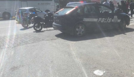 Lefkoşa’da yolu karşıdan karşıya geçmeye çalışan 16 yaşındaki çocuğa araba çarptı!