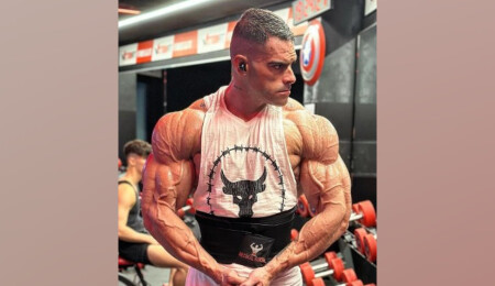 Vücut Geliştirme Şampiyonu Özkaram, Milano’da düzenlenen yarışmada 2. oldu