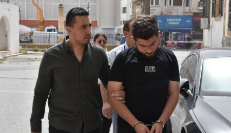 Eğlence mekanındaki güvenlik görevlisini bıçaklamıştı: Enes Karasakal'a iki yıl hapis cezası