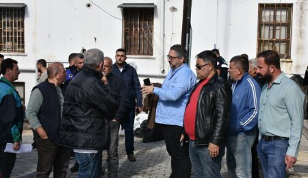 Murat Şenkul, Beycanlar Çarşı esnafının sorunlarını dinledi