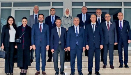 Tahsin Ertuğruloğlu, TBMM AKPA temsilcilerini kabul etti