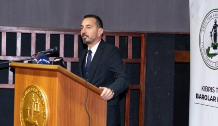 Kıbrıs Türk Barolar Birliği Başkanı Esendağlı güven tazeledi