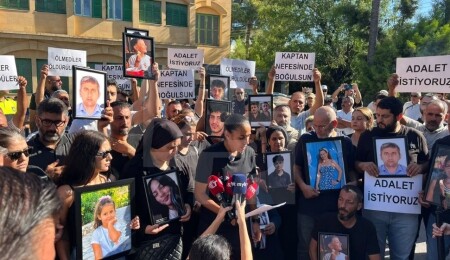 Aileler, Girne Mahkemesi önünde: Kayıplarımızı bulun, bütün sorumluları ortaya çıkarın
