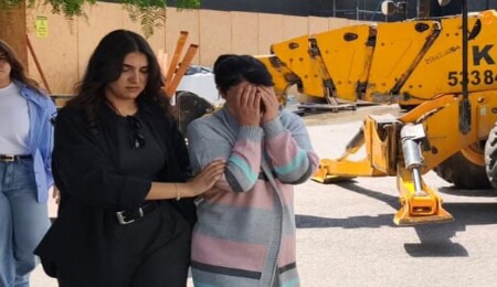 Sahte kira sözleşmesi ile oturma izini alınmasına aracılık ettiği suçlaması ile itham edilen zanlı teminat ile serbest