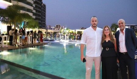 Sky Deluxia Life ''merhaba'' dedi