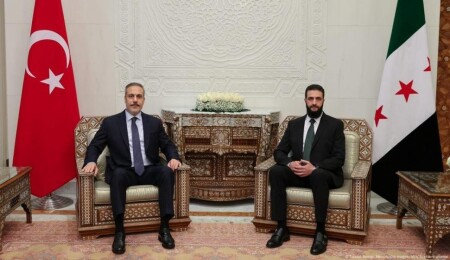 Türkiye Dışişleri Bakanı Fidan, Şam’da Suriye’nin yeni lideri Eş-Şera ile görüştü