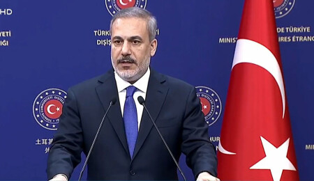 Turkish FM Engages in Diplomatic Talks Amid Tensions in Region