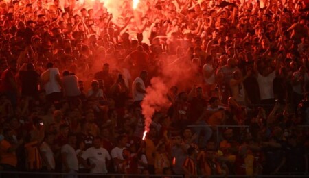 Galatasaray taraftarından Filistin tepkisi