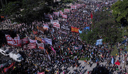 Arjantin'de yeni seçilen Devlet Başkanı Milei'nin hükümeti, ilk kez protesto edildi