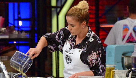 Masterchef yarışmacısı Dilara Başaran GAÜ Gastronomi Bölümü öğrencileri ile birlikte