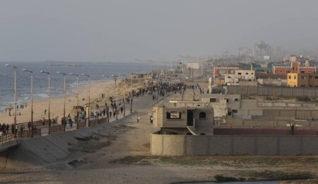 ABD: Gazze'de geçici limana destek veren 4 gemi akıntıya kapıldı