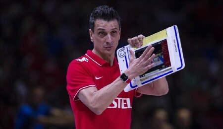Türkiye Milli Kadın Voleybol Takımı'nda Giovanni Guidetti ile yollar ayrıldı