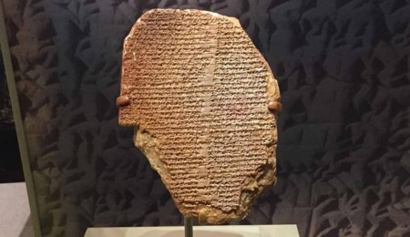 Gılgamış Destanı'na ait 3 bin 600 yıllık tablet ABD'den Irak'a iade ediliyor 
