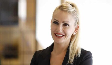 Başarılı DAÜ mezunu Gülhan Balta Kuzu, Dedeman Turizm Grubu'nun yükselen ismi oldu