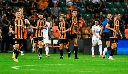 Galatasaray hazırlık maçında Hull City'ye kaybetti