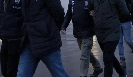 Türkiye'de, İstanbul Büyükşehir Belediyesi'ne yeni operasyon: 14 gözaltı kararı var