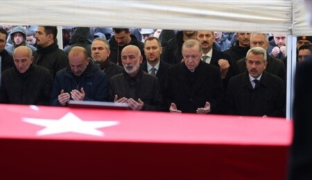 Türkiye Cumhurbaşkanı Recep Tayyip Erdoğan, Rize'de Kıbrıs gazisinin cenaze törenine katıldı