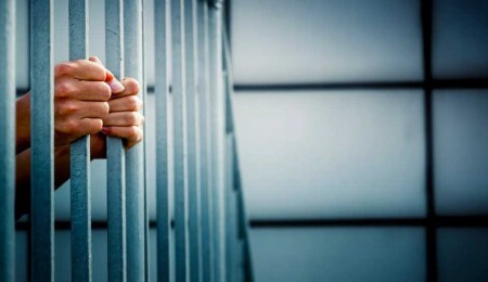 Rum mallarıyla ilgili ifade vermeye gitmeyen Martin Josef Rikels hakkında tutuklama emri çıkarıldı