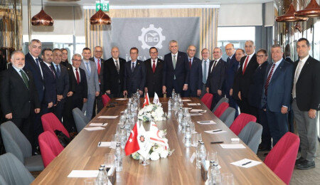 Kıbrıs Türk Ticaret Odası, Bursa ve İstanbul'da temaslarda bulundu