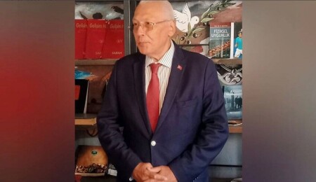 Türkiye’de Eski Bakan Cengiz Altınkaya: Kıbrıs’ı vilayet yapsaydık, aynı ambargoyu yine yiyecektik