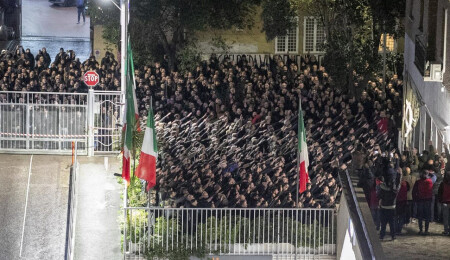 İtalyan faşistler Mussolini’yi andı