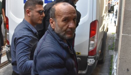 Girne'deki bir kuyumcudan 1 Milyon 989 TL'lik soygun yapmıştı: Zanlı cezaevine gönderildi