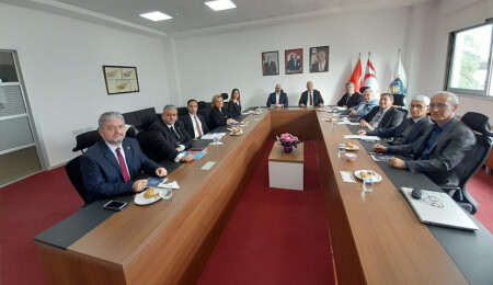 YÖDAK, Kıbrıs Adakent Üniversitesi’ni ziyaret etti