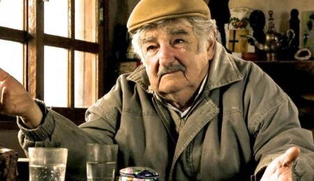 Uruguay’ın eski devlet başkanı Jose Mujica hayatını kaybetti: ‘Köpeğimin yanına gömülmek istiyorum’ demişti