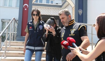 Bursa'da çöp evde bulunan çocuğun teyzesi tutuklandı