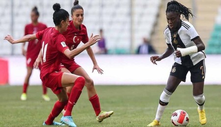 Türkiye A Milli Kadın Futbol Takımı, Almanya'ya yenildi