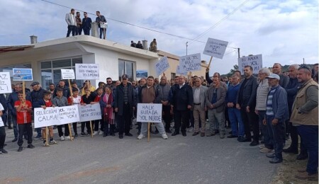 Karpaz halkı, Manastır yolunun tamamlanmasını istiyor