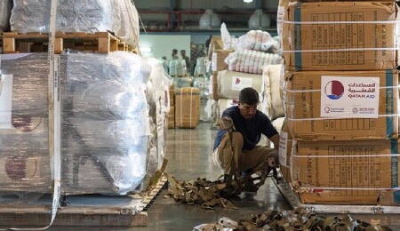 Katar, Türkiye ve Suriye'deki depremzedelere yardım için "seferber" oldu