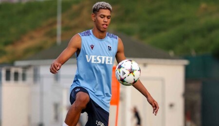 Trabzonsporlu Mountassir Lahtimi trafik kazası geçirdi