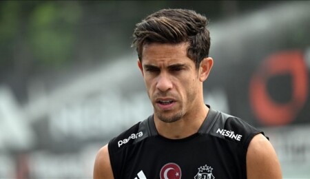Beşiktaş Kulübü, Gabriel Paulista'nın sağlık durumu hakkında açıklama yaptı