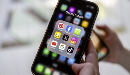 ABD, göçmenlerin sosyal medya sayfalarını izlemeyi planlıyor