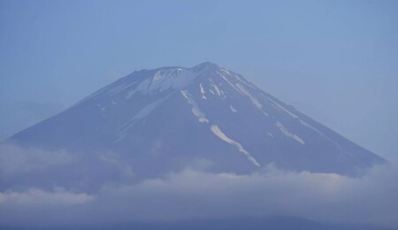Fuji Dağı'nda son 130 yılın rekoru kırıldı: Bu yıl hiç kar yağmadı