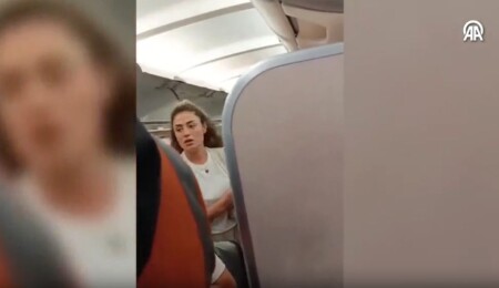 Uçakta kedi kavgası çıktı: Dilan Çıtak Tatlıses ile kabin memuru karakolluk oldu