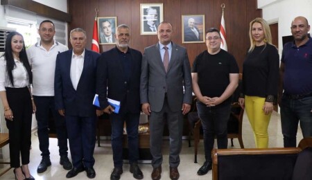 Alişan Şan, Kıbrıs Türk Taşınmaz Mal Değerlendirme Uzmanları Derneği Yönetim Kurulu’nu kabul etti