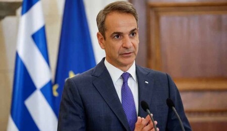Yunanistan Başbakanı Miçotakis, ülkesinde anayasa değişikliğine gidileceğini duyurdu