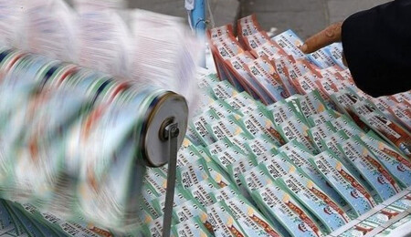 Türkiye'de 200 milyon TL’lik büyük ikramiye çeyrek bilete çıktı