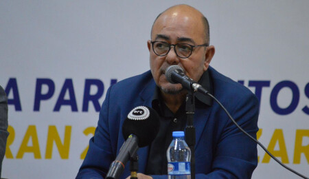 Niyazi Kızılyürek'in konuşmacı olacağı "Türkiye'nin Kıbrıs Politikaları Paneli" düzenleniyor