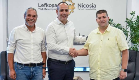 Lefkoşa’ya 4 bin ton asfalt için imzalar atıldı