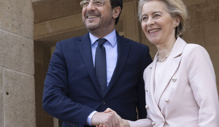 Hristodulidis Leyen ile Suriye konusunda telefon görüşmesi yaptı