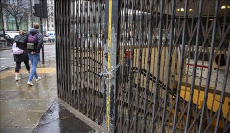 Londra metrosundaki grev hayatı olumsuz etkiliyor