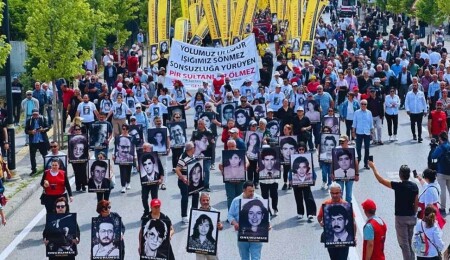 Madımak’ta katledilenler anıldı: Unutmadık, unutmayacağız