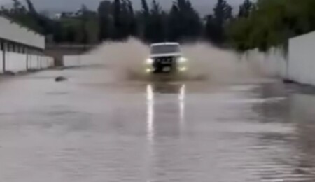 Lefke’de son durum: Barajdaki su seviyesi yükseldi, su baskını yaşandı, maç ertelendi