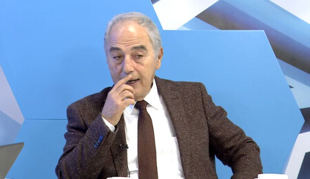 Eski bakan Tansel Doratlı: Devlet hizmetlerinde liyakat esas olmalı