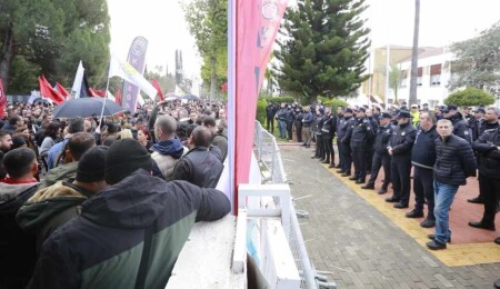 HAKSEN: Hükümet, halkın aleyhine kararlar alırken iki kere düşünecek