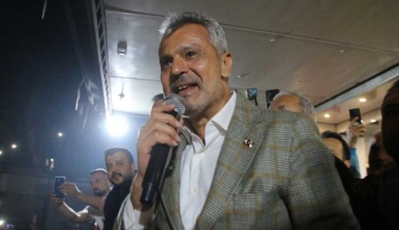 Hatay'da AK Parti'nin adayı zaferini ilan etti: Bugün burada tarih yazdınız