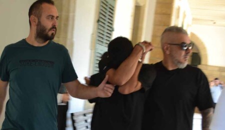 Polisi görünce uyuşturucu maddeleri araçtan atan Mervan Bolat, 3 gün tutuklu kalacak!